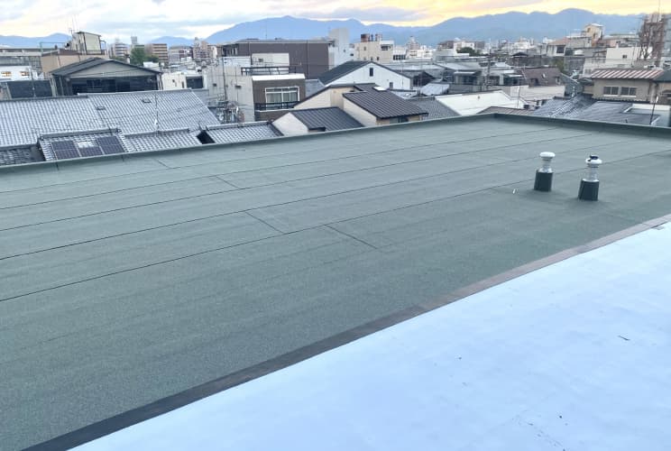 マンションの陸屋根